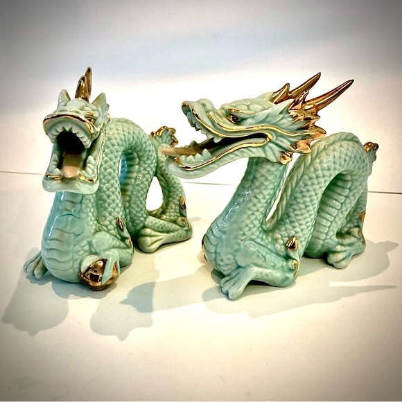 ♥️ Ceramic Dragon Figurines with Gold Accents - Picture 1 of 11